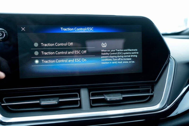 2024 Chevrolet Trax RS