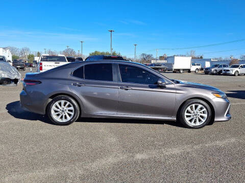 2022 Toyota Camry LE