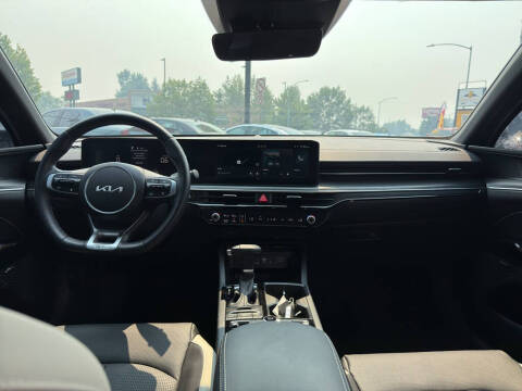 2025 Kia K5