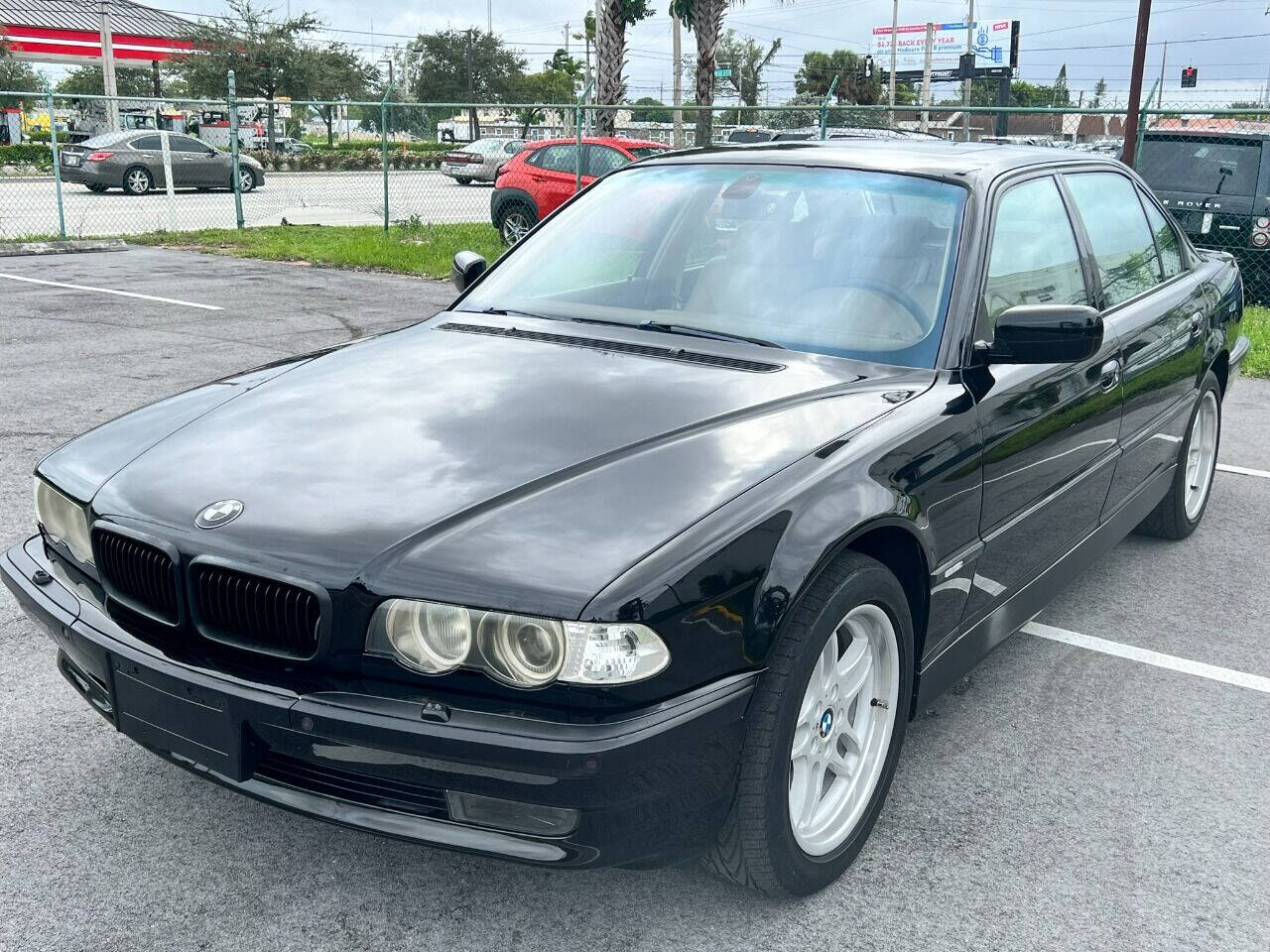 2000 BMW 7 Series  - $13,900