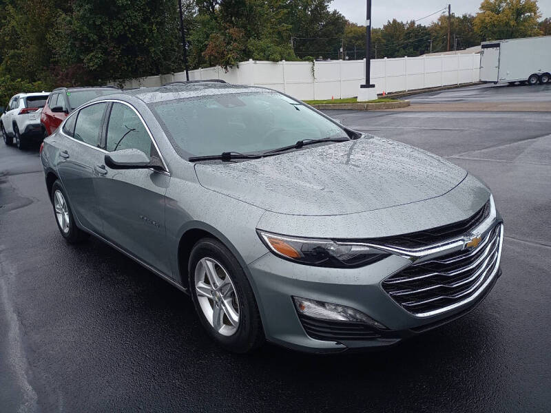 2024 Chevrolet Malibu 1LT's photo