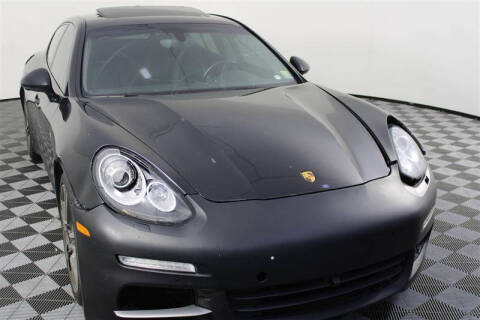 2014 Porsche Panamera 4