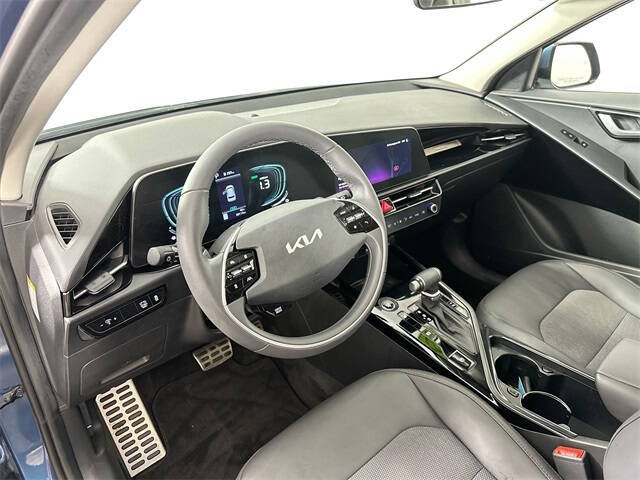 2023 Kia Niro EX Touring