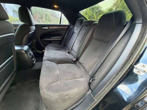 2012 Chrysler 300