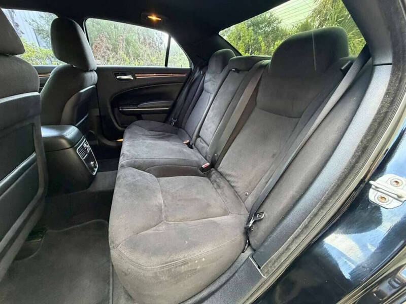 2012 Chrysler 300