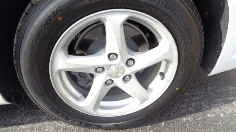 2017 Chevrolet Malibu LS