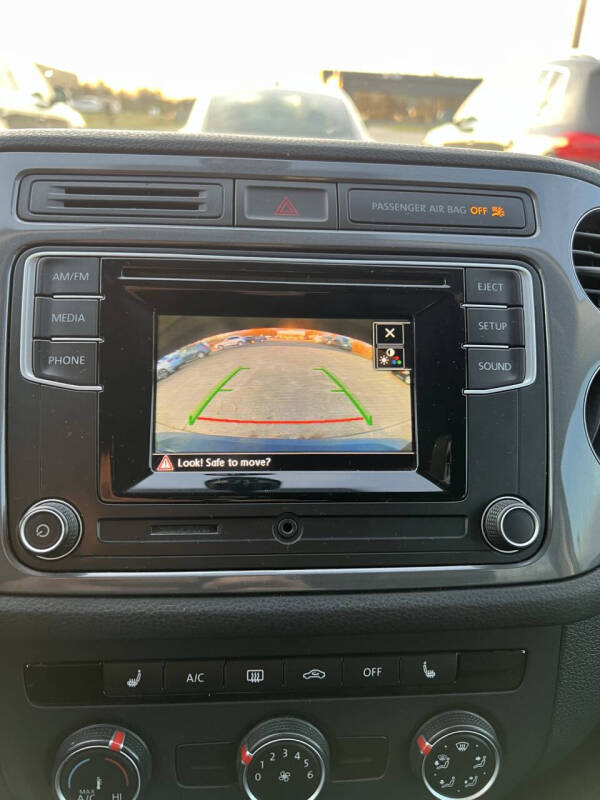 2016 Volkswagen Tiguan 2.0T SE