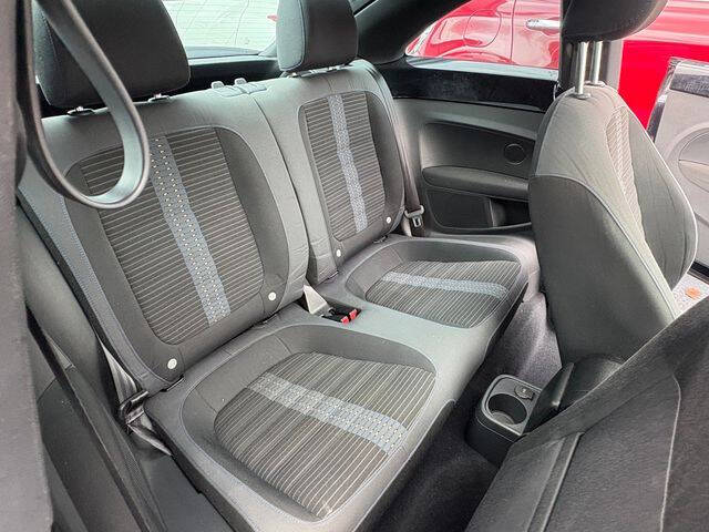 2013 Volkswagen Beetle Turbo PZEV Fender Edition