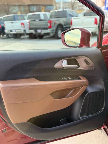 2017 Chrysler Pacifica Limited