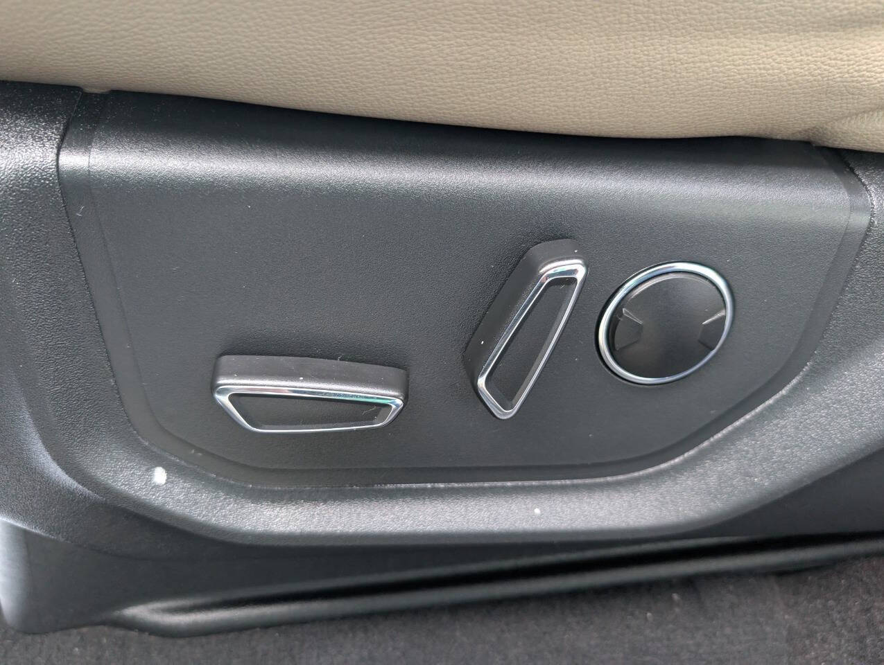 used 2023 Ford Expedition Max car, priced at $45,999