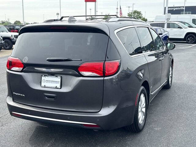 2018 Chrysler Pacifica Touring L Plus