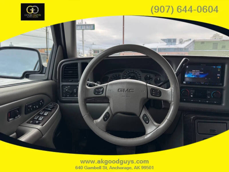 2004 GMC Yukon Denali