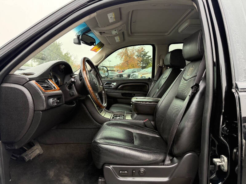 2014 Cadillac Escalade Platinum