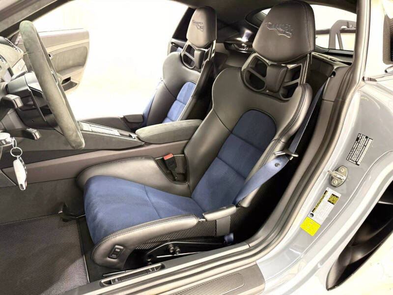 2023 Porsche 718 Cayman GT4 RS