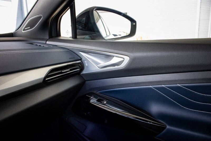 2025 Volkswagen ID.4 Pro S Plus