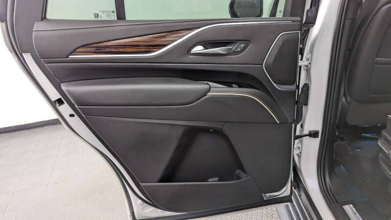 2023 Cadillac Escalade Premium Luxury