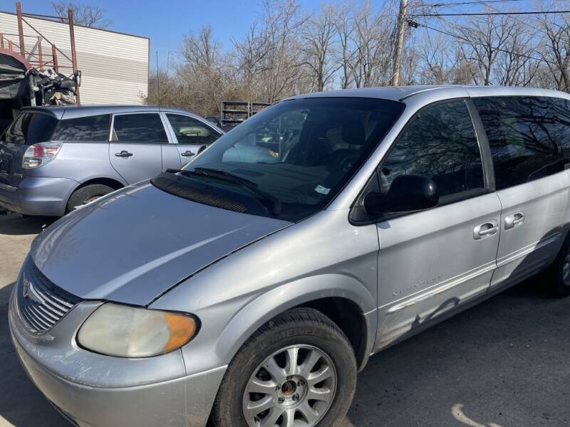 2001 Chrysler Town and Country for sale at Indy Motorsports in Saint Charles MO