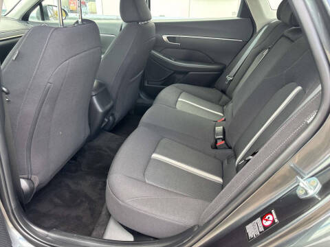 2022 Hyundai Sonata SEL