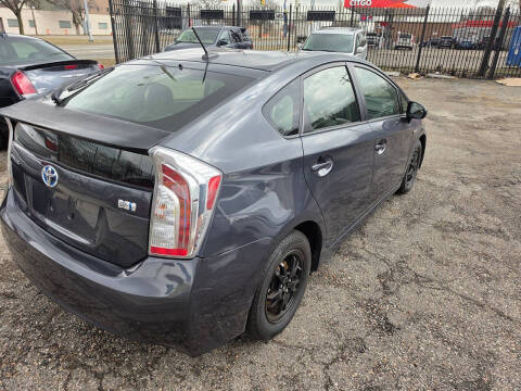 2014 Toyota Prius Two