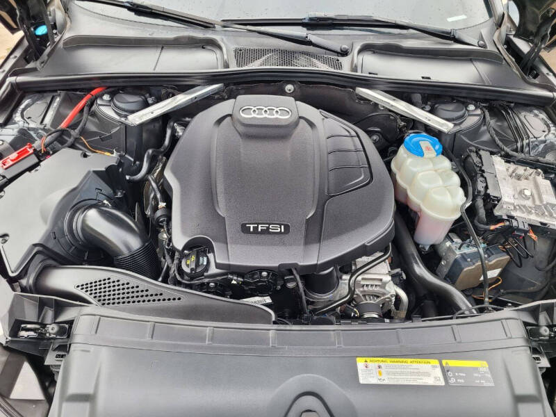 2017 Audi A4 2.0T quattro Premium