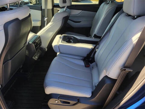 2022 Acura MDX w/Tech