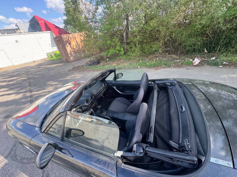 2002 Mazda MX-5 Miata