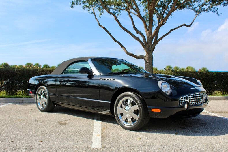2002 Ford Thunderbird Deluxe
