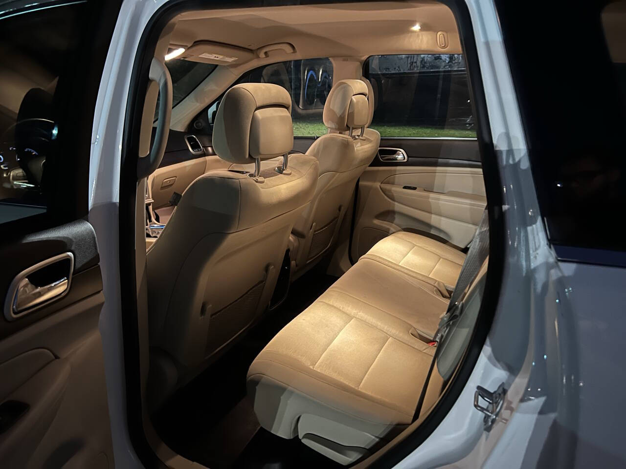 JeepGrand Cherokee16