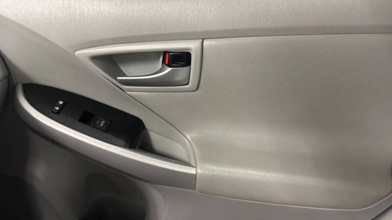 2012 Toyota Prius Three