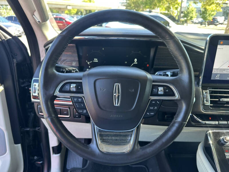 2018 Lincoln Navigator L Black Label