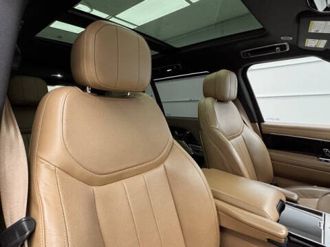 2023 Land Rover Range Rover P530 SE LWB