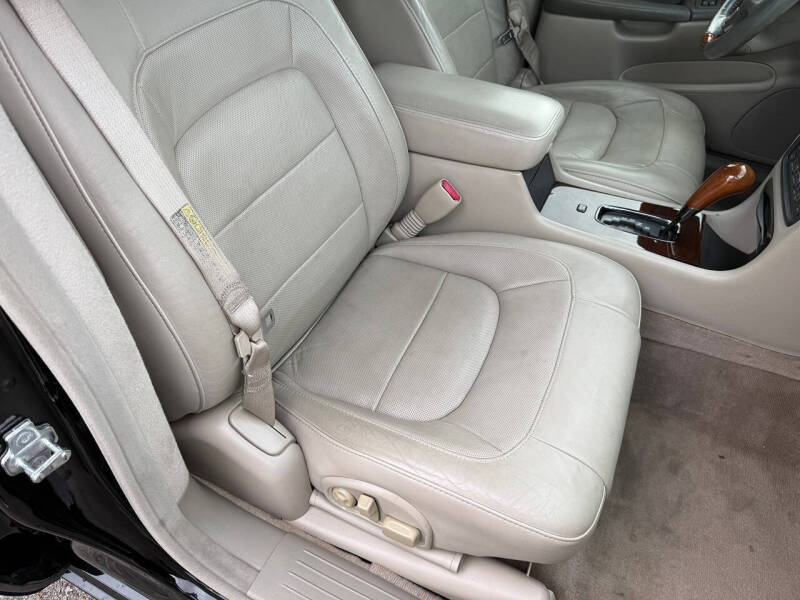 2005 Cadillac DeVille DTS