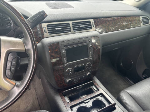 2010 GMC Yukon Denali