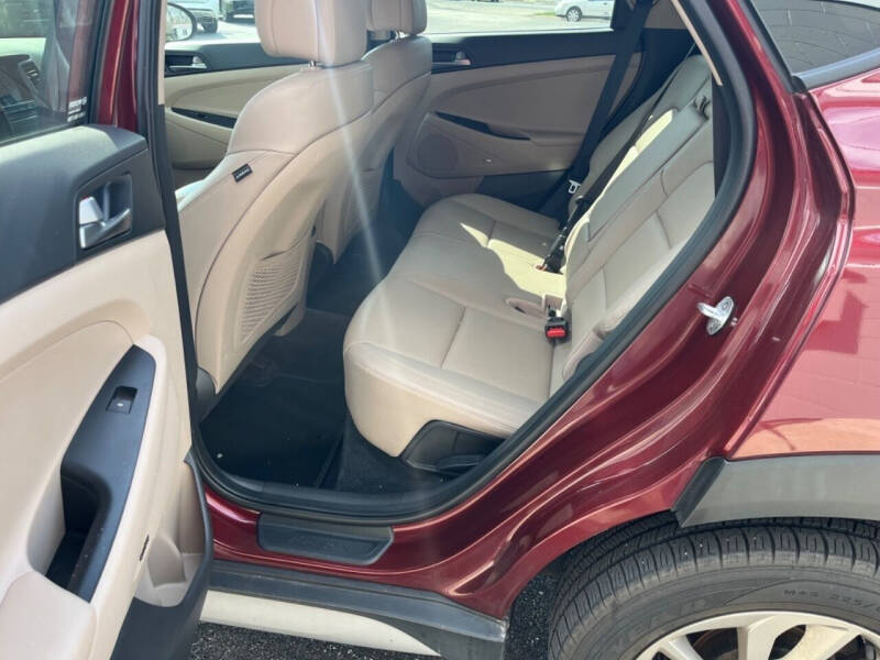 2017 Hyundai Tucson SE Plus