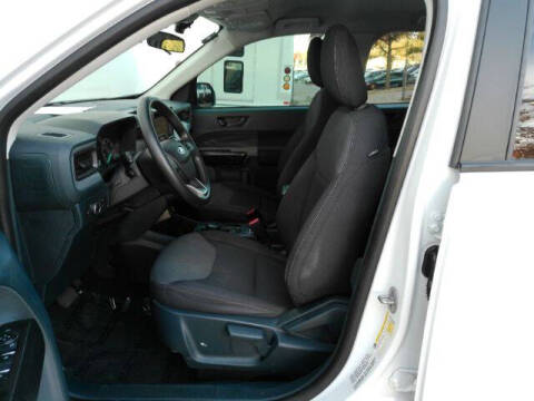 2022 Ford Maverick XL