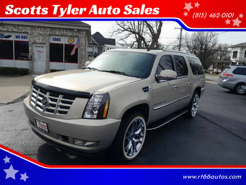 2007 Cadillac Escalade ESV for sale at Scotts Tyler Auto Sales in Wilmington IL