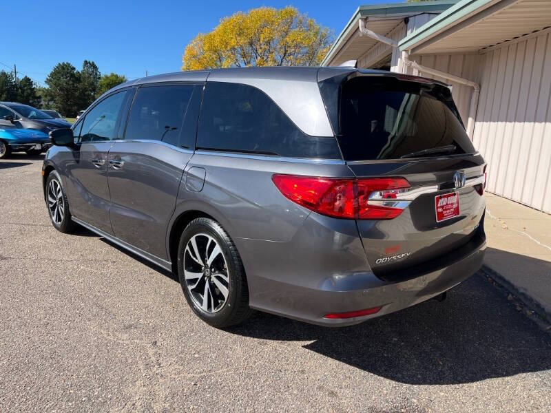 2018 Honda Odyssey Elite
