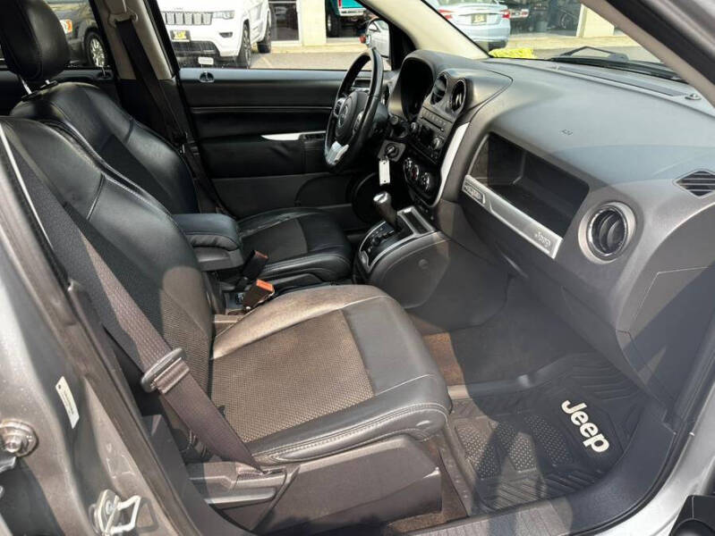 2016 Jeep Compass Latitude