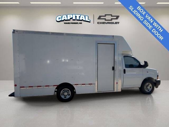 2023 Chevrolet Express 3500