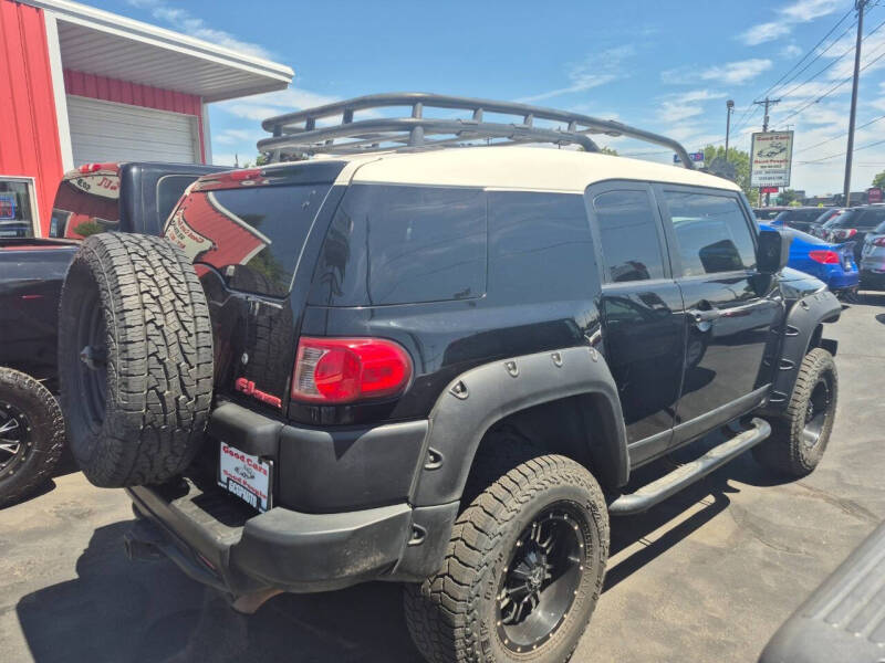 2011 Toyota FJ Cruiser