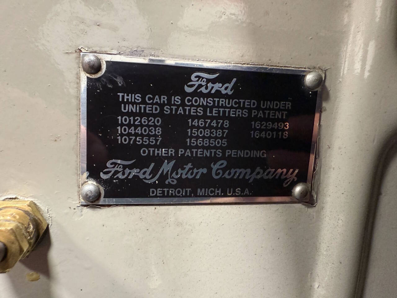 1930 Ford Model A 98