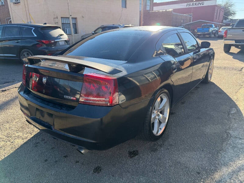 2006 Dodge Charger SRT-8