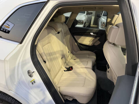 2019 Audi Q5 quattro Premium 45 TFSI