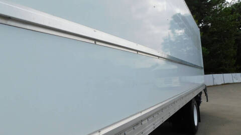 2020 Freightliner M2 106