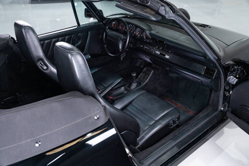 1991 Porsche 911 Carrera 4