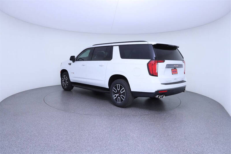 2024 GMC Yukon XL AT4