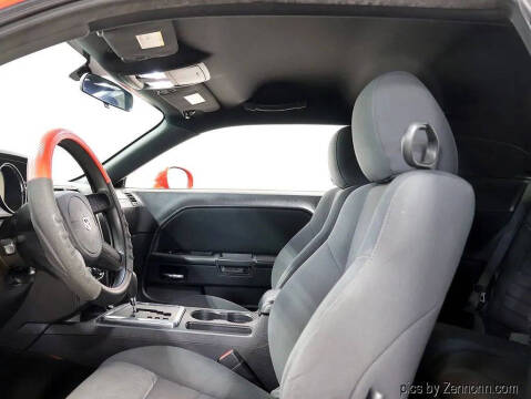 2010 Dodge Challenger SE