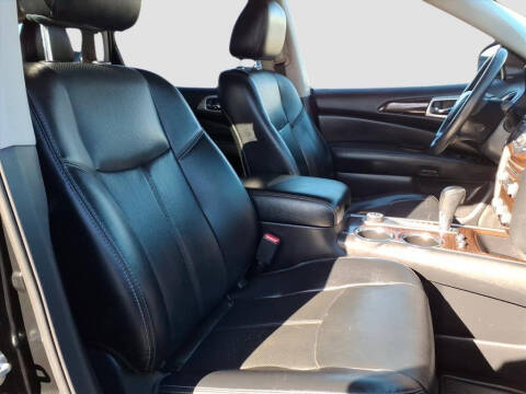 2015 Nissan Pathfinder Platinum