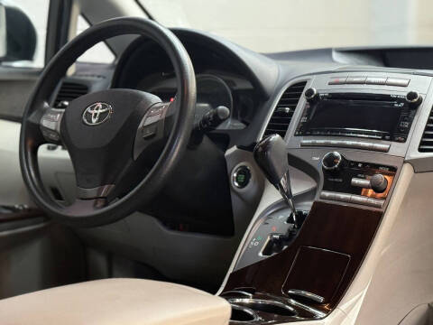 2011 Toyota Venza AWD V6