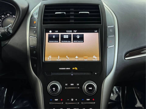 2017 Lincoln MKC Black Label